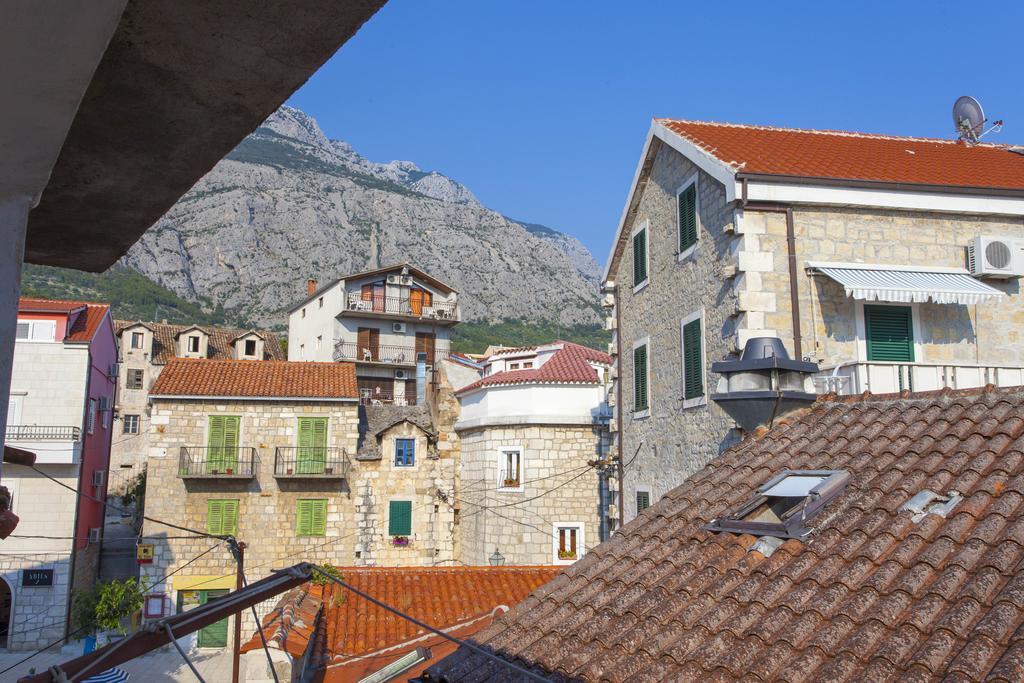 Carolija Apartment Makarska Chambre photo